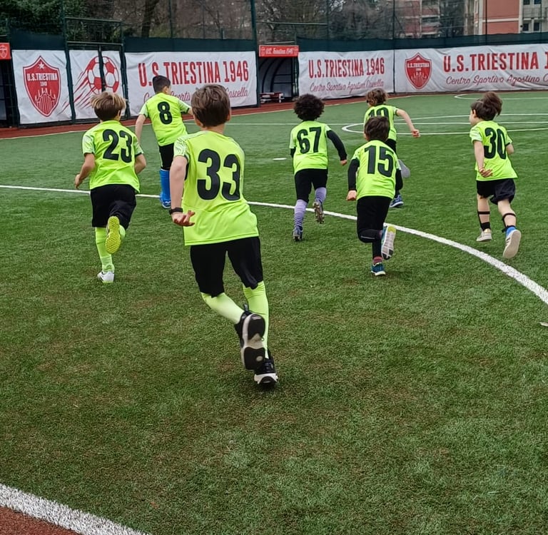 Scuola calcio san siro la Jurassic Sport scende in campo