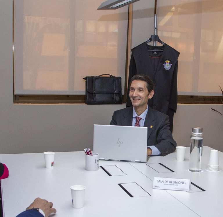 Abogado Divorcio Dos Hermanas Bufete Aguilar Pantoja 