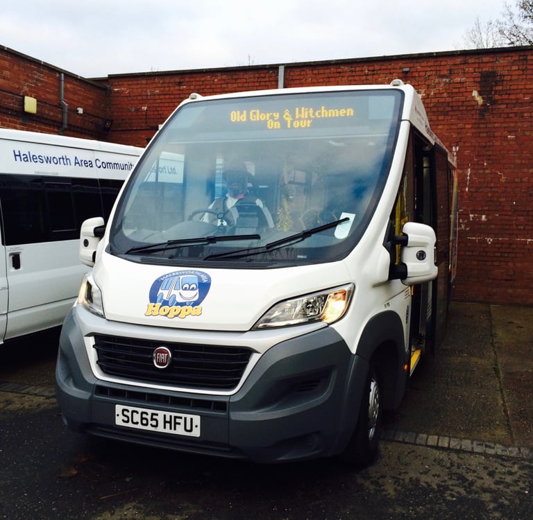 Old-Glory-minibus-to-Geldeston-Locks-2016