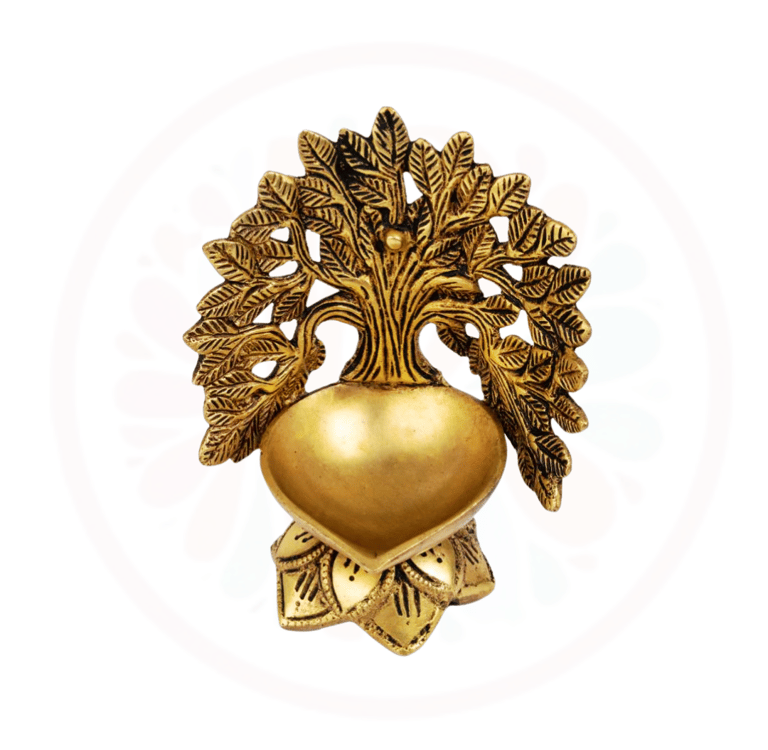 #BrassDeepak #DiyaDecoration #BrassDiya #TraditionalLighting #BrassLamp #DiwaliDecor #HomeDecor #Ind