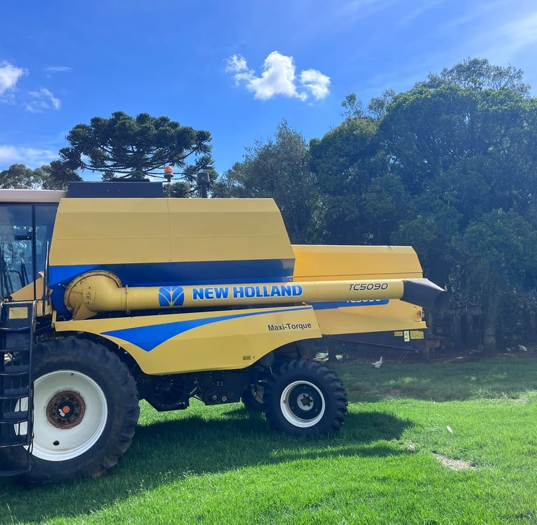 Tipo: Colheitadeira | Marca: New Holland | Modelo: TC5090 | Ano: 2018