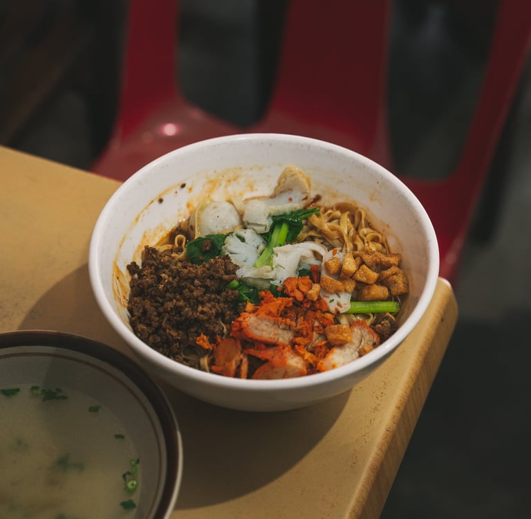 Mie pok at mie pok ahan mitra Batam