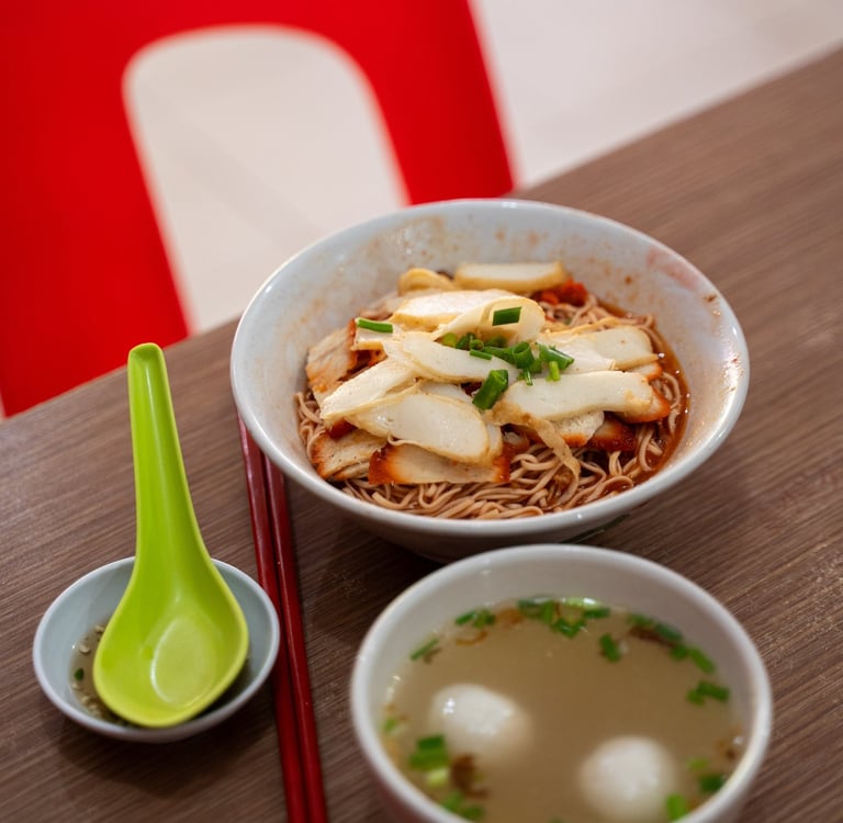 bowl of noodle Tamie Ayam at Asek Tamie Ayam 6868