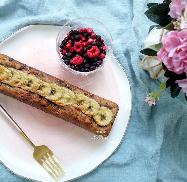 Gluten-free Quickbread Banana Mixed Berries