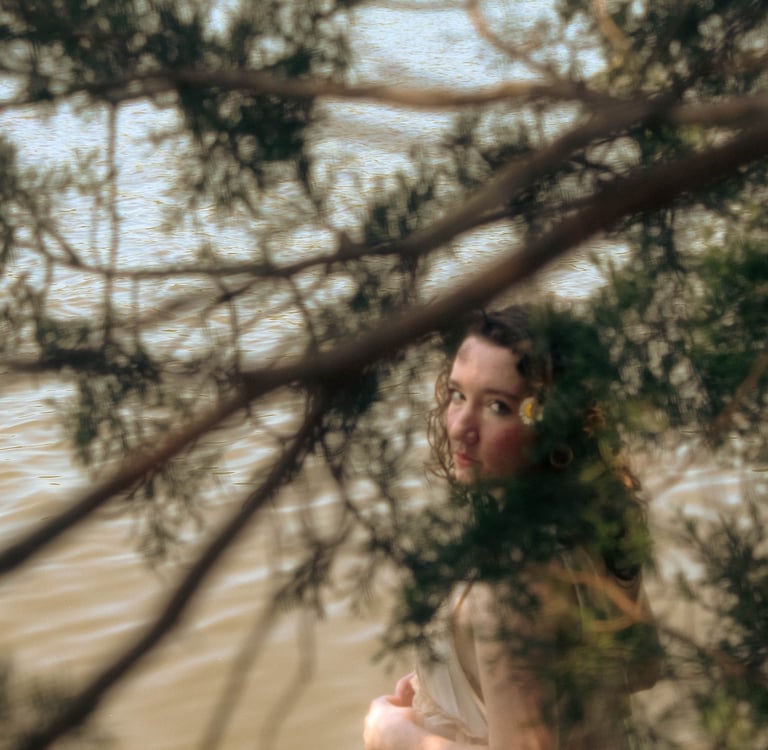dreamy cinematic senior portrait of fauquier high school senior at crockett park, midland va