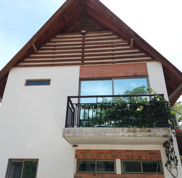 Polarizacion de apartamentos, casas y oficinas. Vidrios, ventanas, privacidad, pelicula polarizada