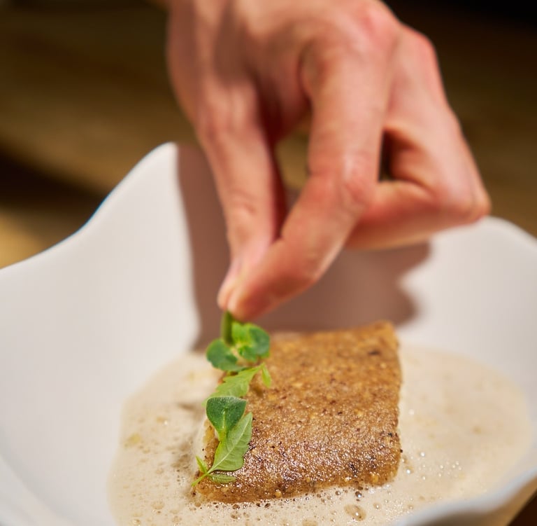 Poisson de méditerranée à la noisette