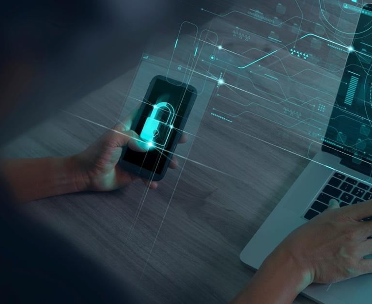 Erişim kontrolü ve güvenli hibrid çalışma