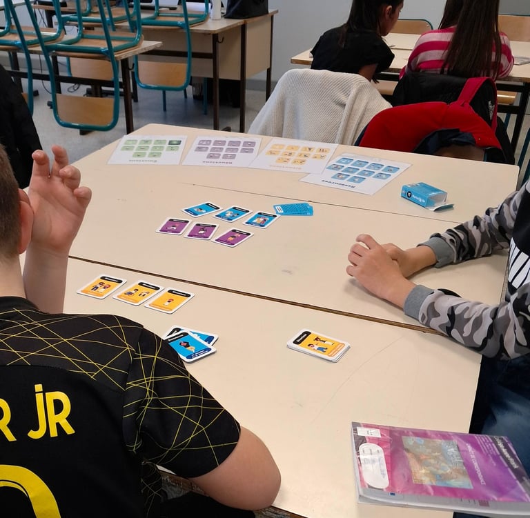 jouer à HarcelKido en primaire et au collège