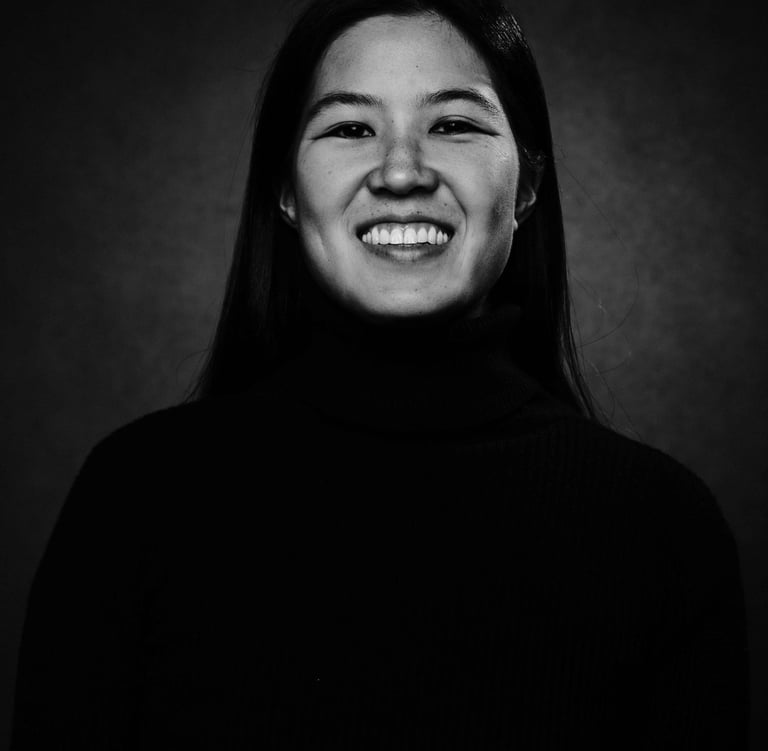 foto profesional de una mujer de origen chino