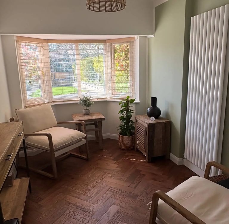 Nicky Thomas Therapy Room