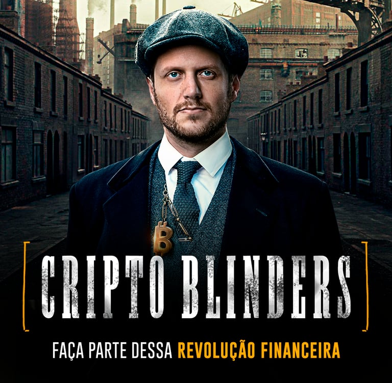 Homem em um ambiente que sugere uma cidade em tempos de indústria. Vestido com roupas de época.