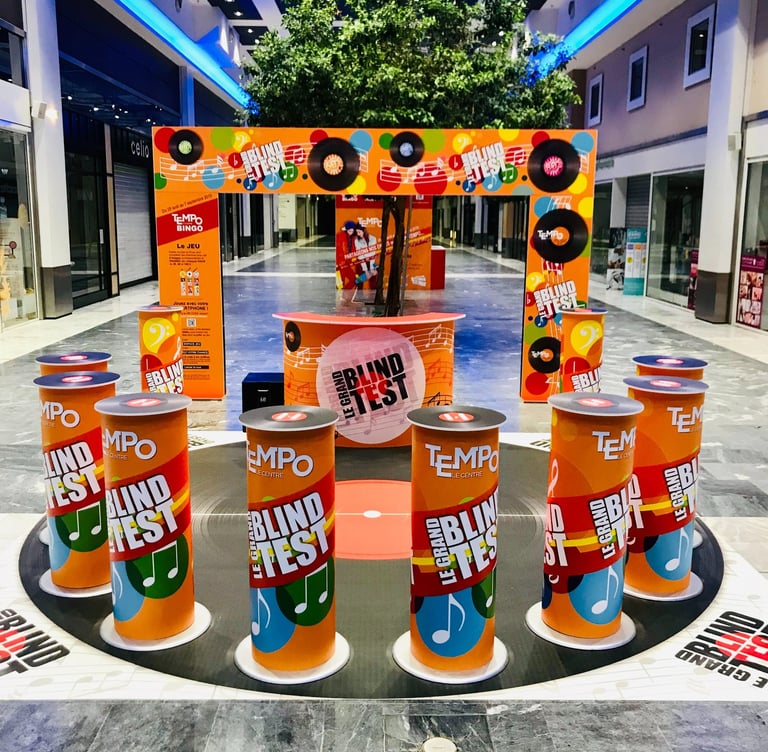 GRAND STAND JEU BLIND-TEST