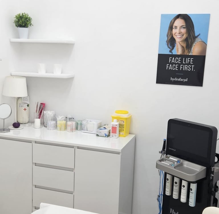 Sala de tratamientos de la Clínica de Medicina Estética Dra. Beatriz Orta en Vitoria-Gasteiz
