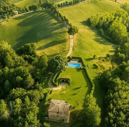 Villa di lusso con piscina nelle Marche