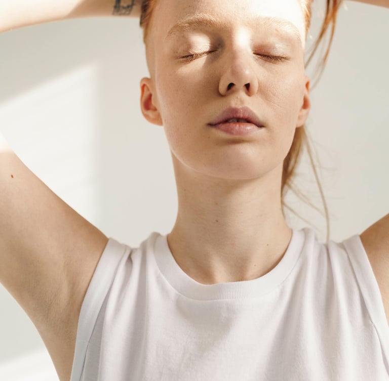 Cami Hoang – Gentle Face Awakening | About Page