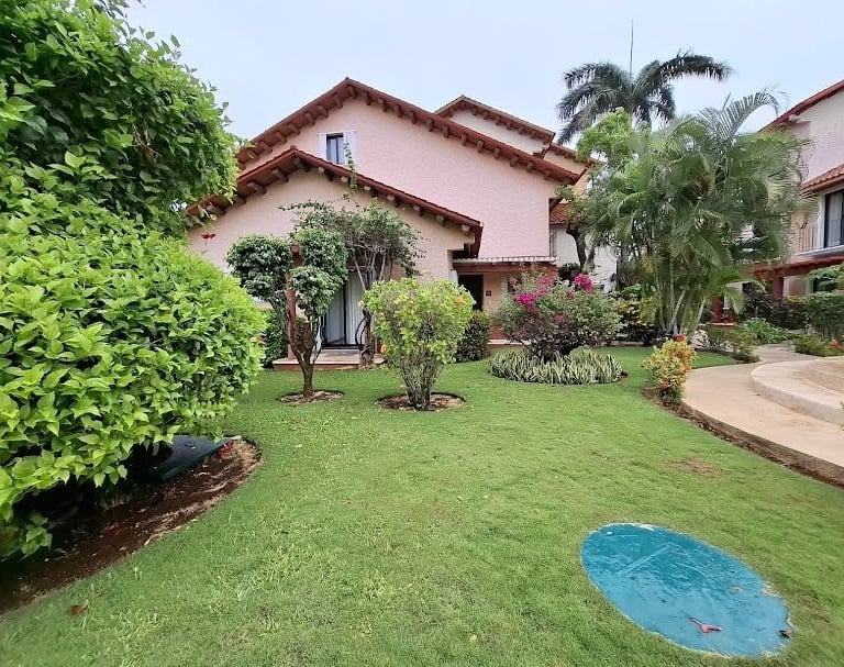 villa en renta playacar