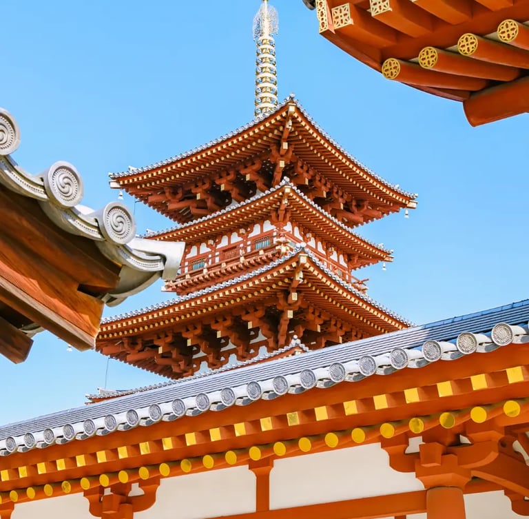 Traditional kimono rental in Asakusa near Senso-ji Temple – Tokyo cultural experience and fashion he