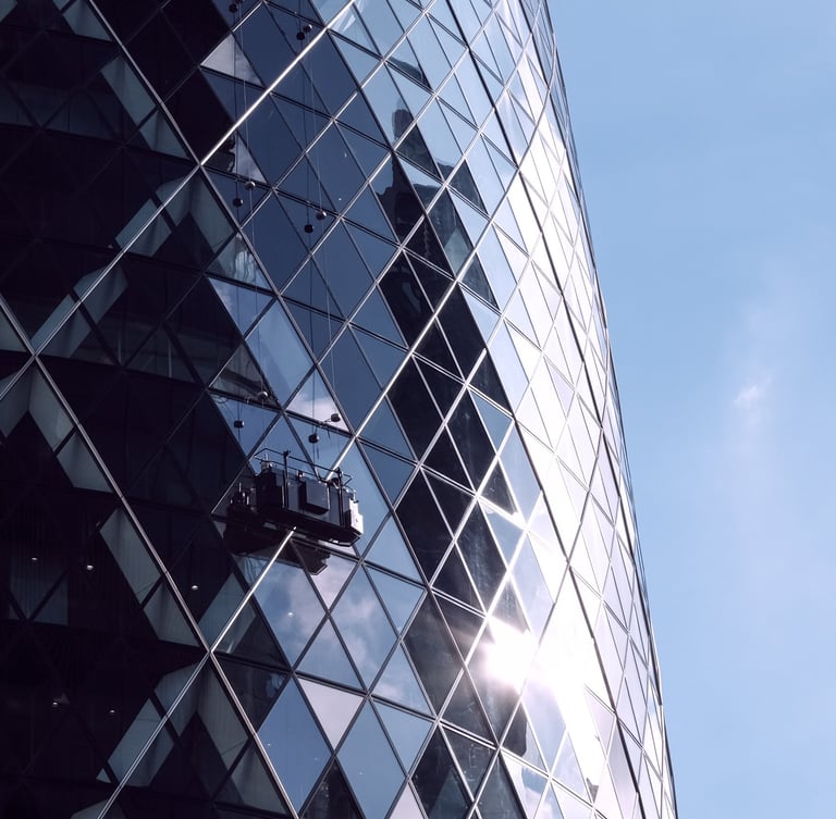 Gherkin skyscraper glinting in sun