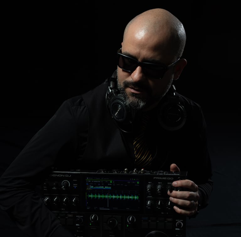 DJ Elegante