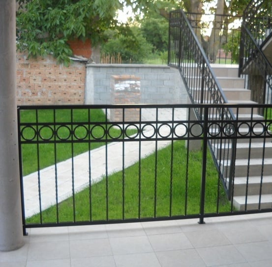 drvometal, drvo metal, nameštaj, police, stolovi, stolice, ograde, ograda, kapija