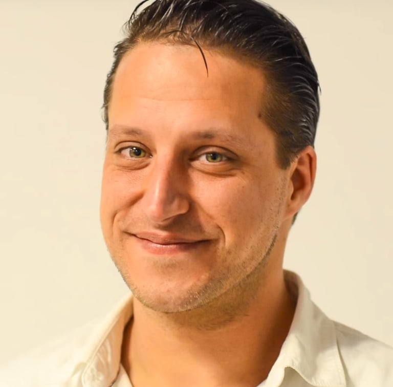 a man with a white shirt and a white shirt