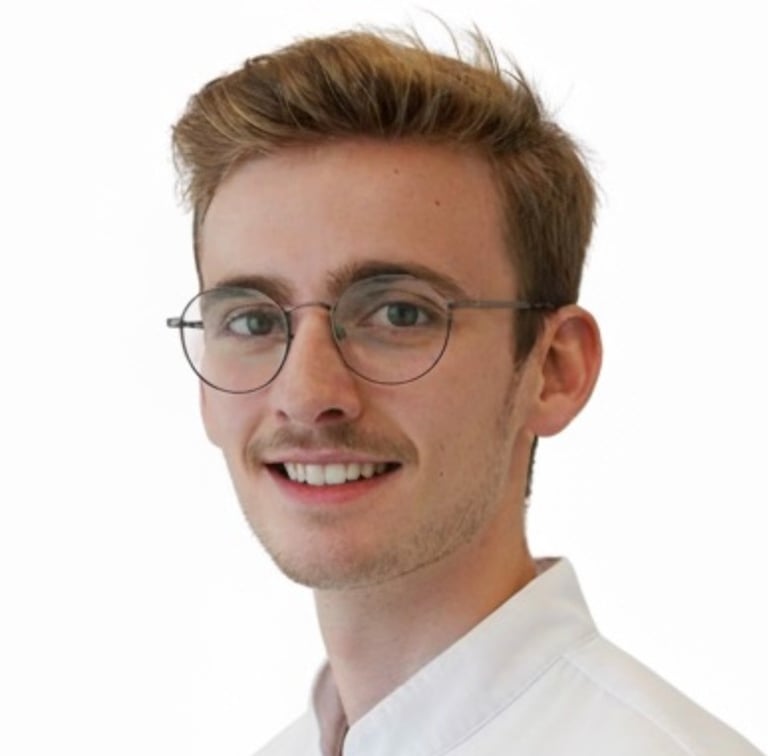 Romain Petit, ostéopathe stagiaire CRS