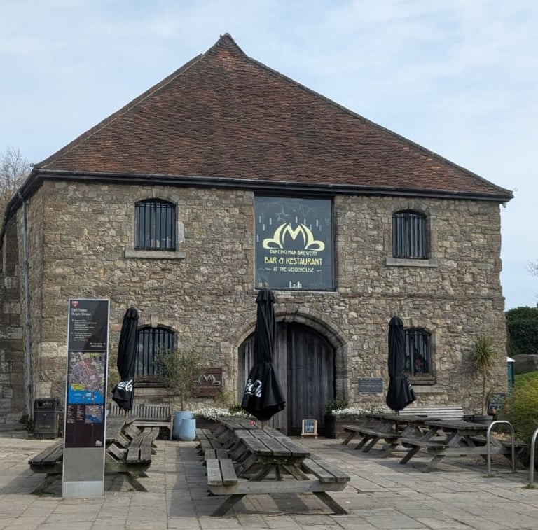 'The Dancing Man Brewery' Pub fare. Town Quay.
