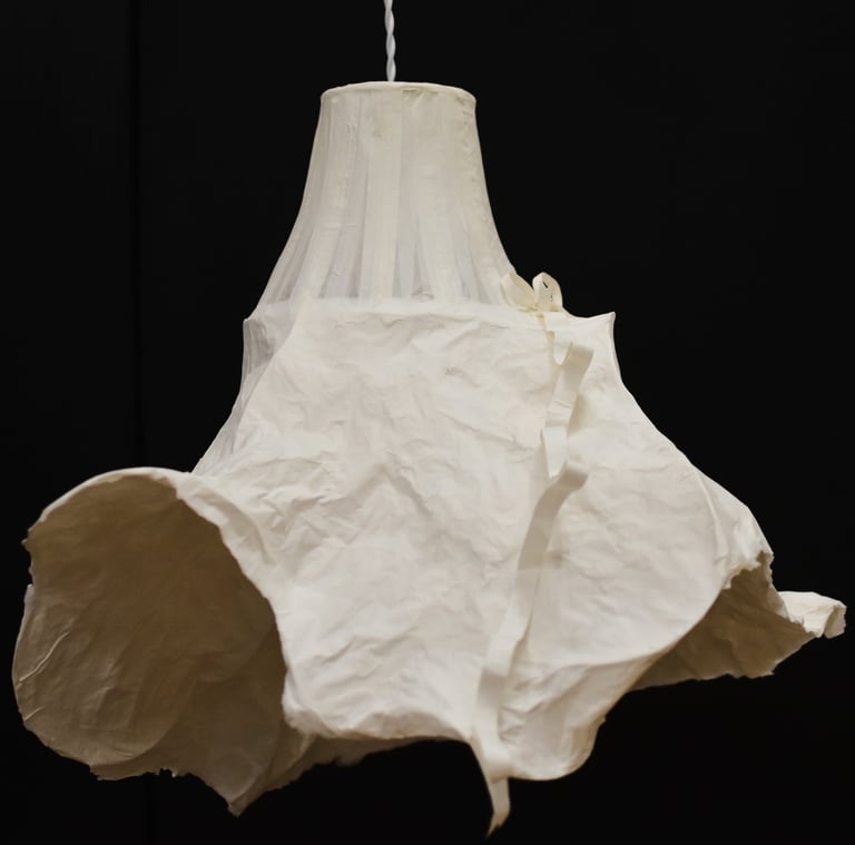 tenue de soirée sculpture lumineuse