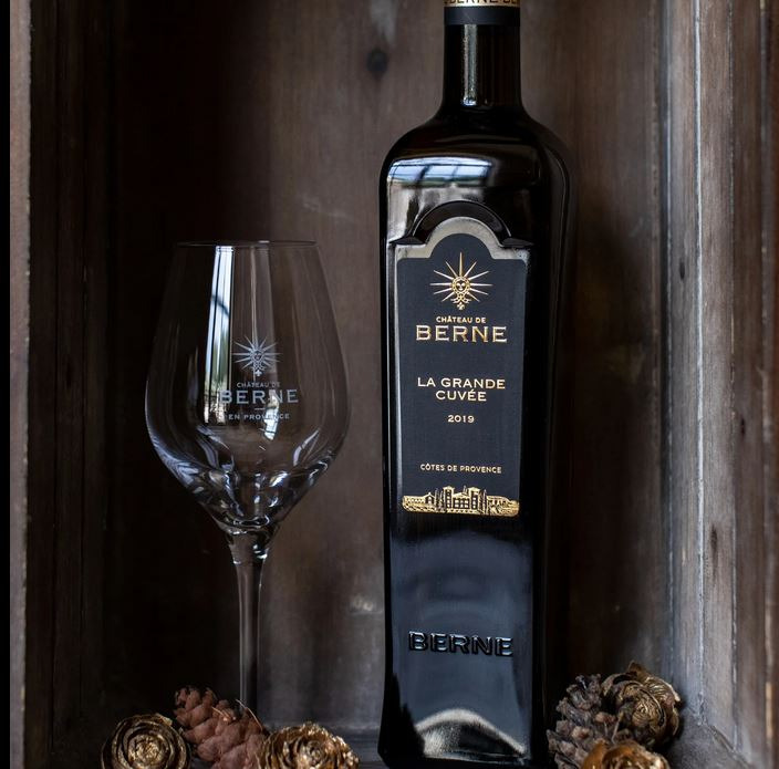 Provence wine red rosé and white