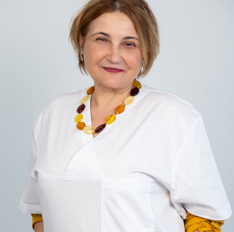 Dr Adelina Micsa Grecu medic primar dermatolog Timisoara