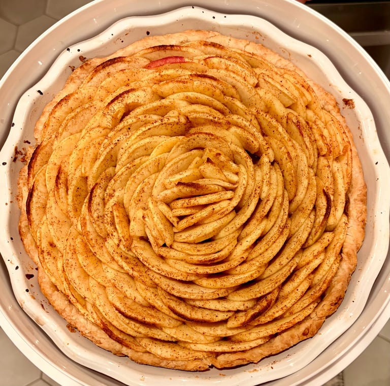 Rose Apple Pie
