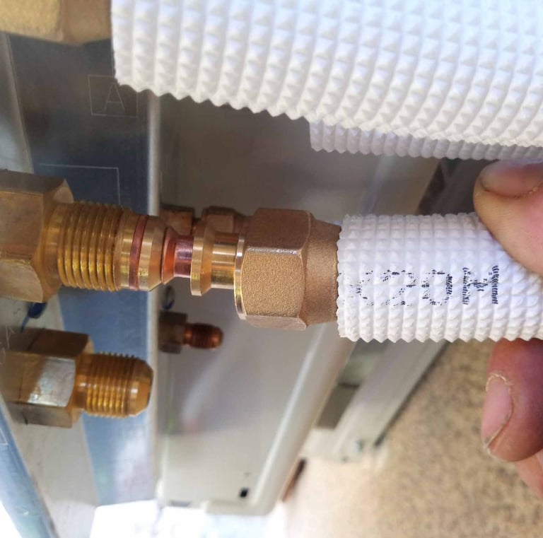 Connecting a flared fitting to a multi-split system.