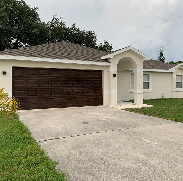 utt painting exterior