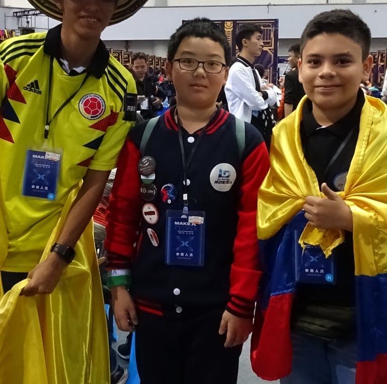 Participación Internacional en competencia de robótica China