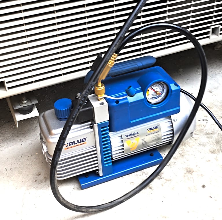 Tirage au vide avec pompe double étages Value