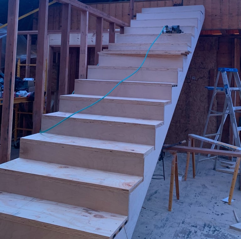 Arrow straight staircase