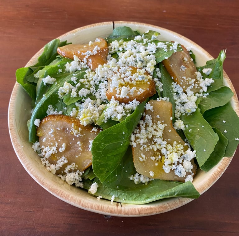 insalata pera e gorgonzola forno rosso