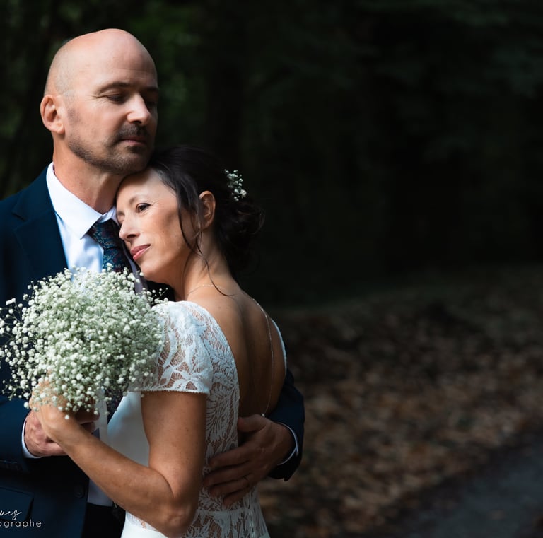 Photo de mariés prises lors lors d'un shooting de mariage