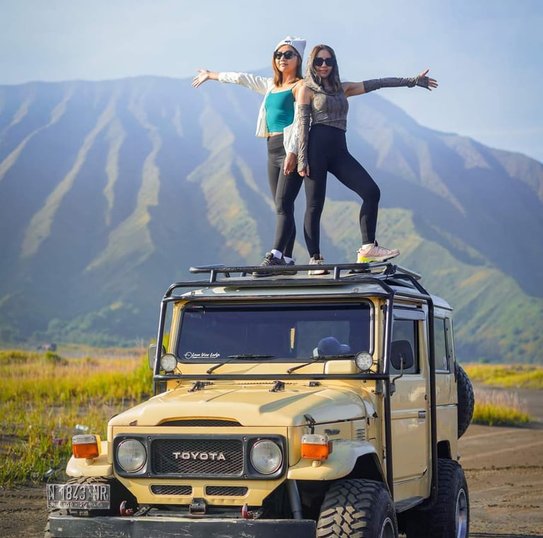 Bromo and Tumpak sewu Tour