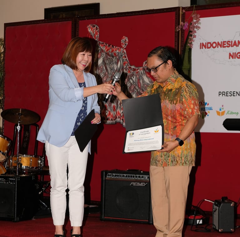 kitong-international-received-recognition-from-tbird-for-100-million-learners-indonesian-success