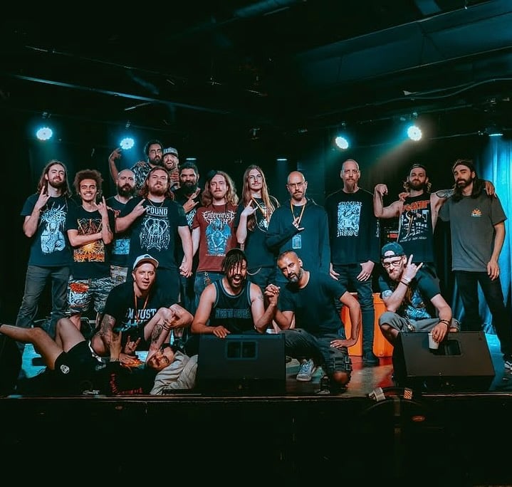 Last Night of the Rags to Riffage tour