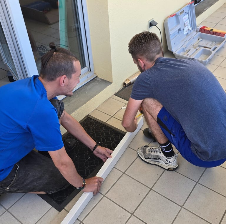 Découpe de goulottes de climatisation