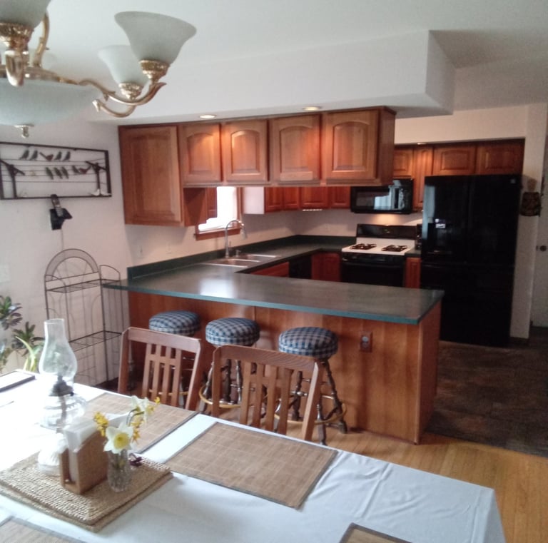 open kitchen and eat at counter with stools
