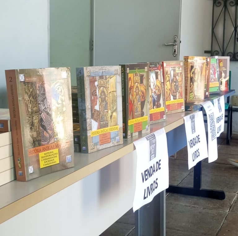 Venda de livros durante os eventos