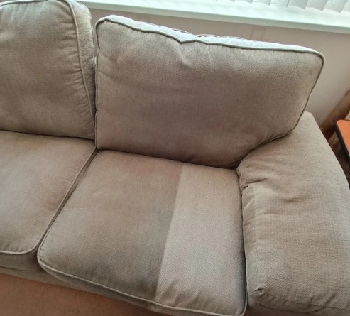 Gaillac nettoyage canape tissu clair avant/après par NetT à Toulouse