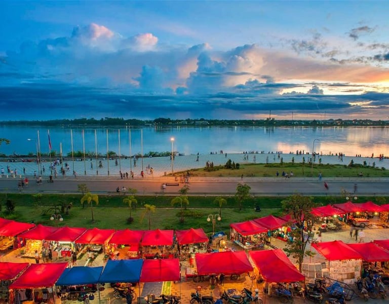 Vientiane Night Market