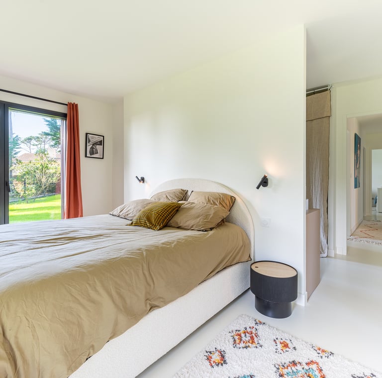 Suite parentale ouverte sur le jardin