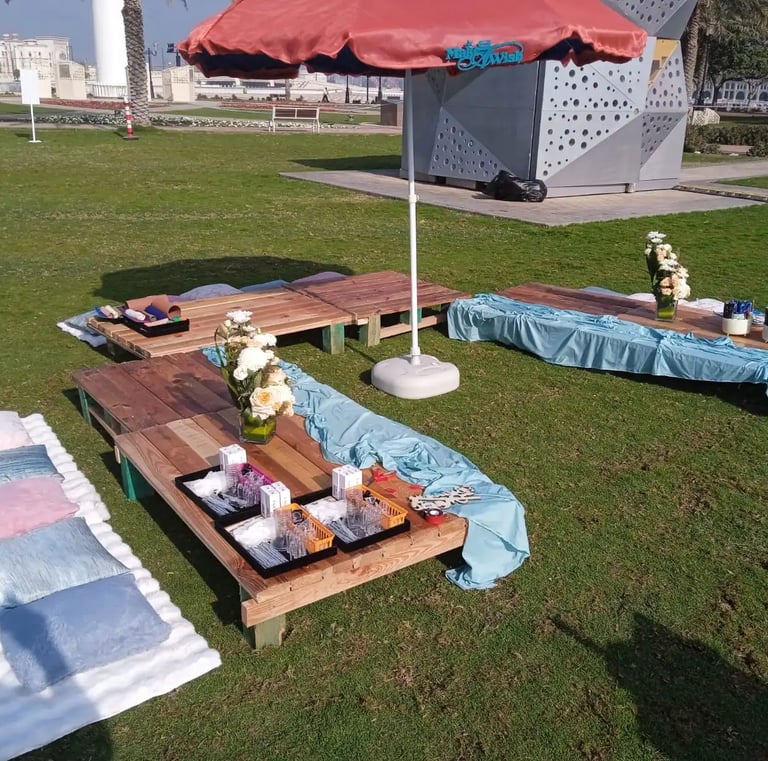 pilot sitting for kids, lower sitting for kids, picnic tables for kids