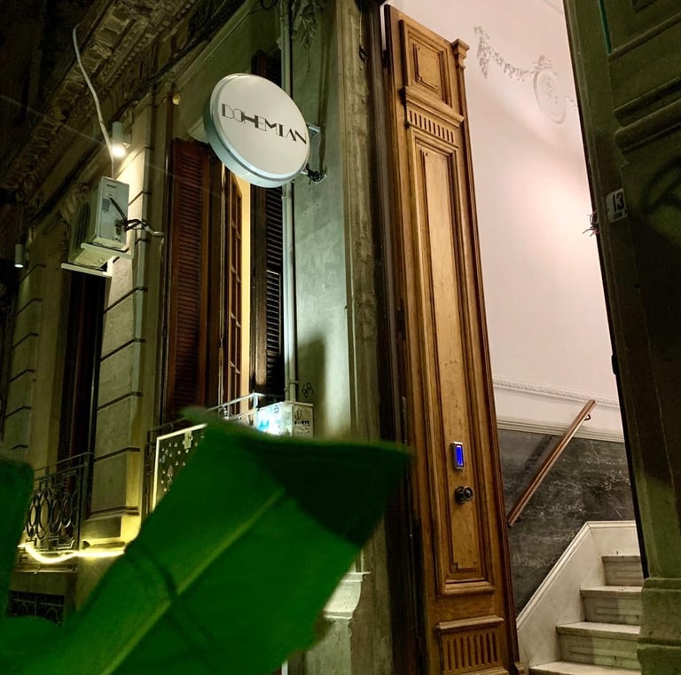 HOSTEL CERCA DEL CENTRO y  terminal de bus